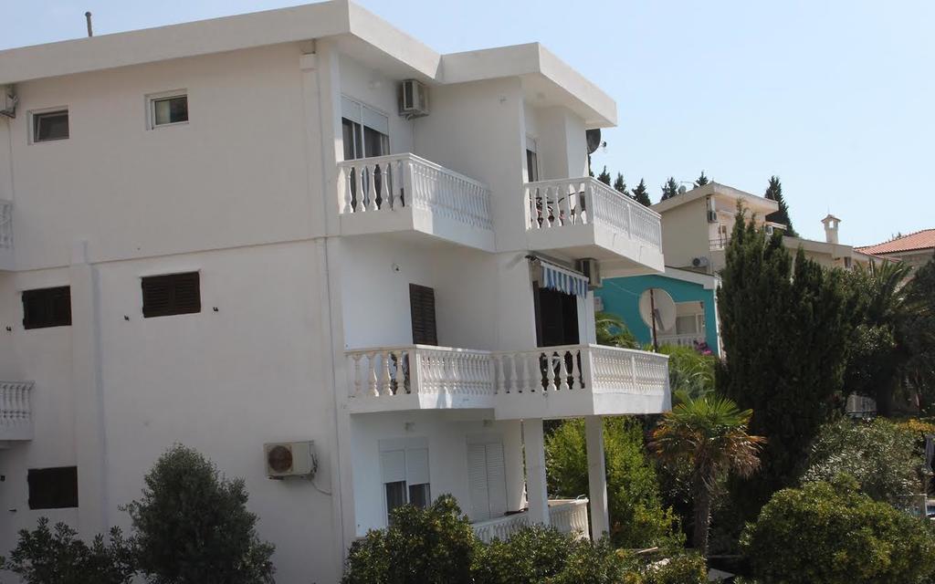 Saga Del Mare Apartment ซูโตมอเร ภายนอก รูปภาพ